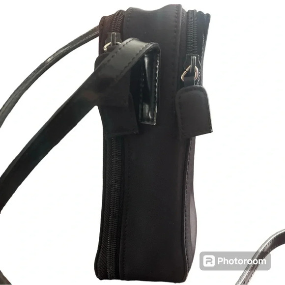 Jeanne Lottie Crossbody Purse - Picture 3 of 10